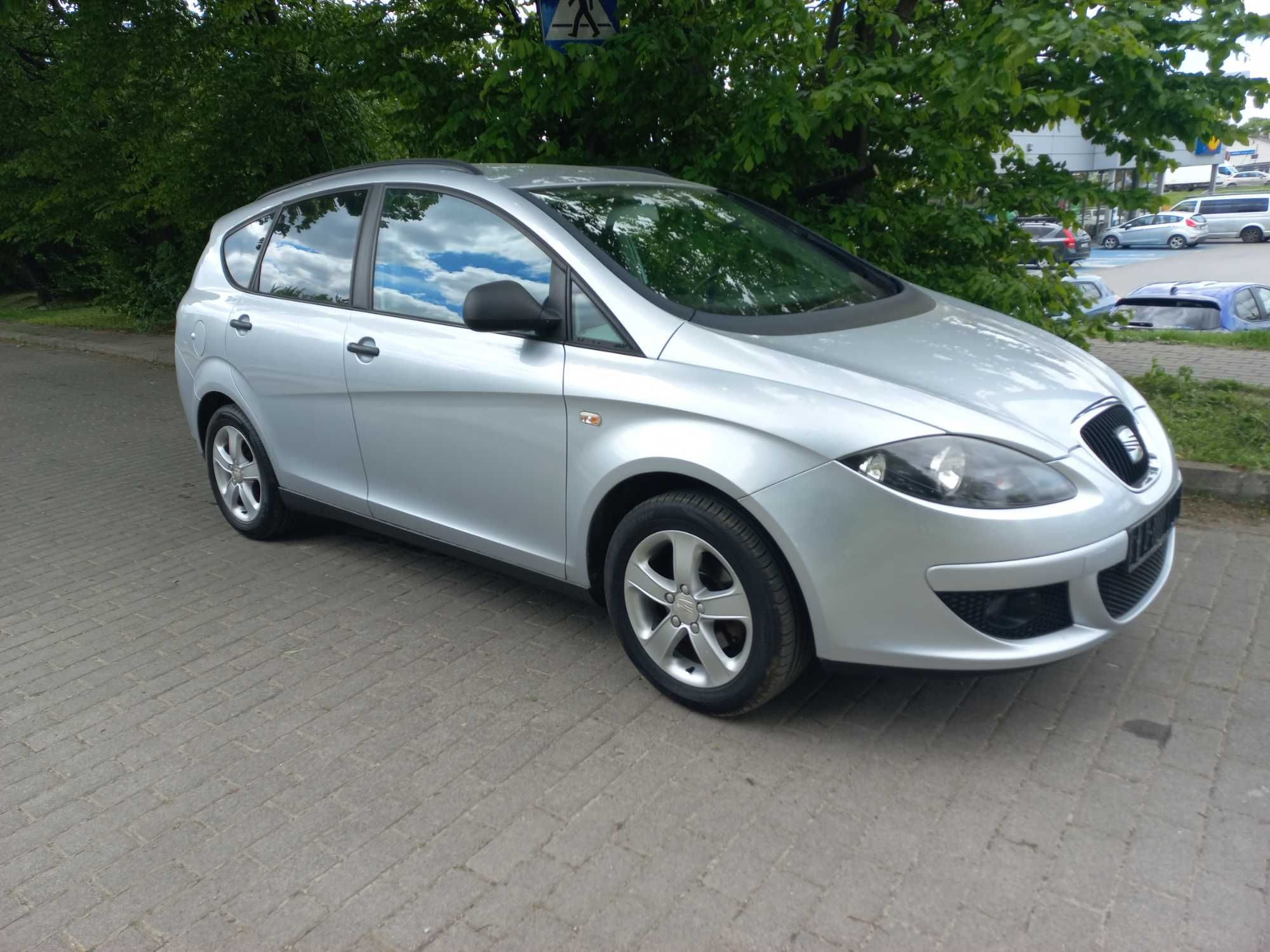 Seat Altea XL 1.6 B. MPi,102 KM