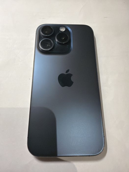 Iphone 15 pro (używane)