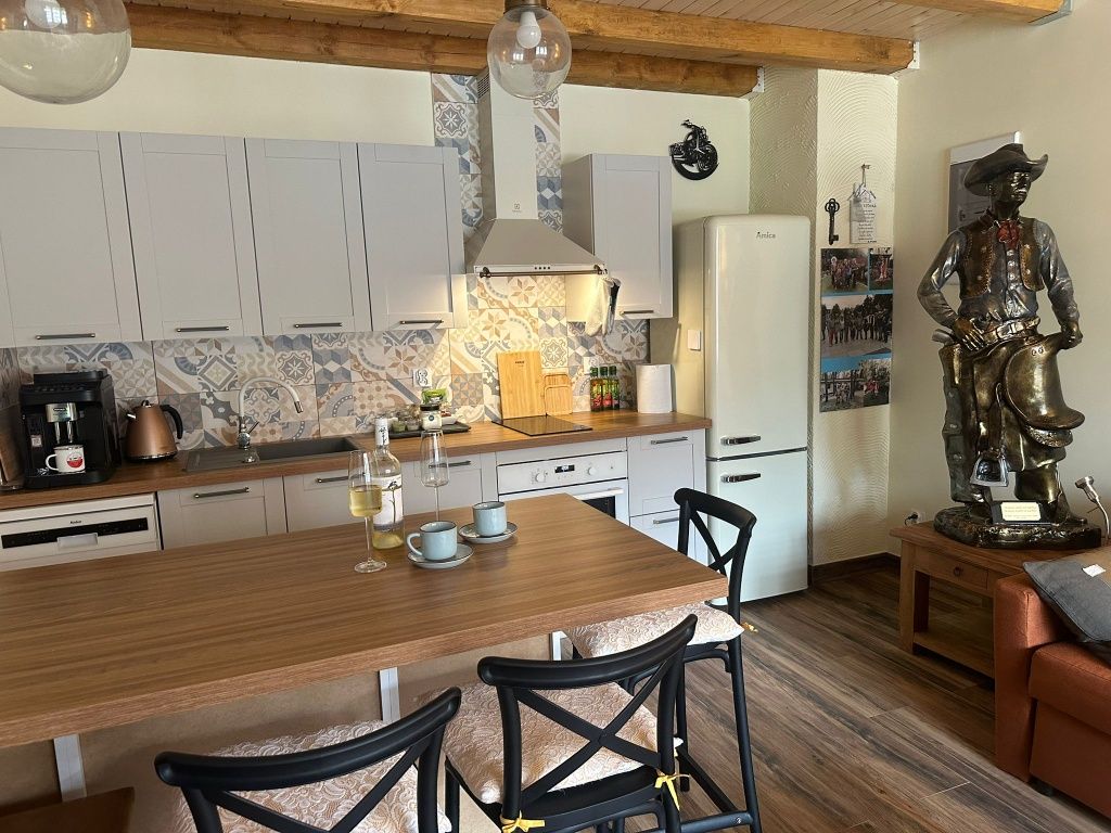 Ranczo u Piotra Wynajem apartamentu blisko jeziora Kuźnica