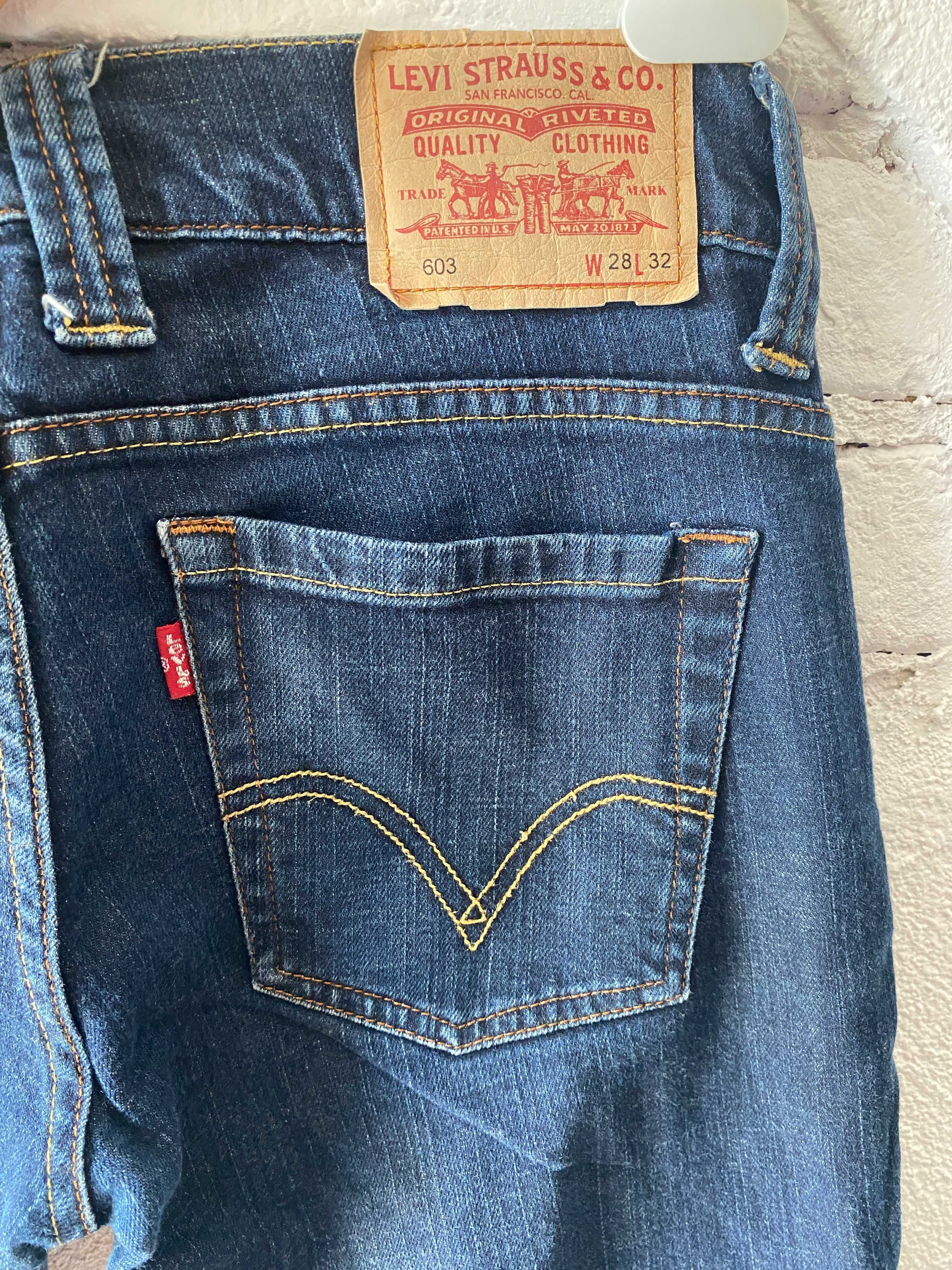 spodnie rurki levis levi's 28