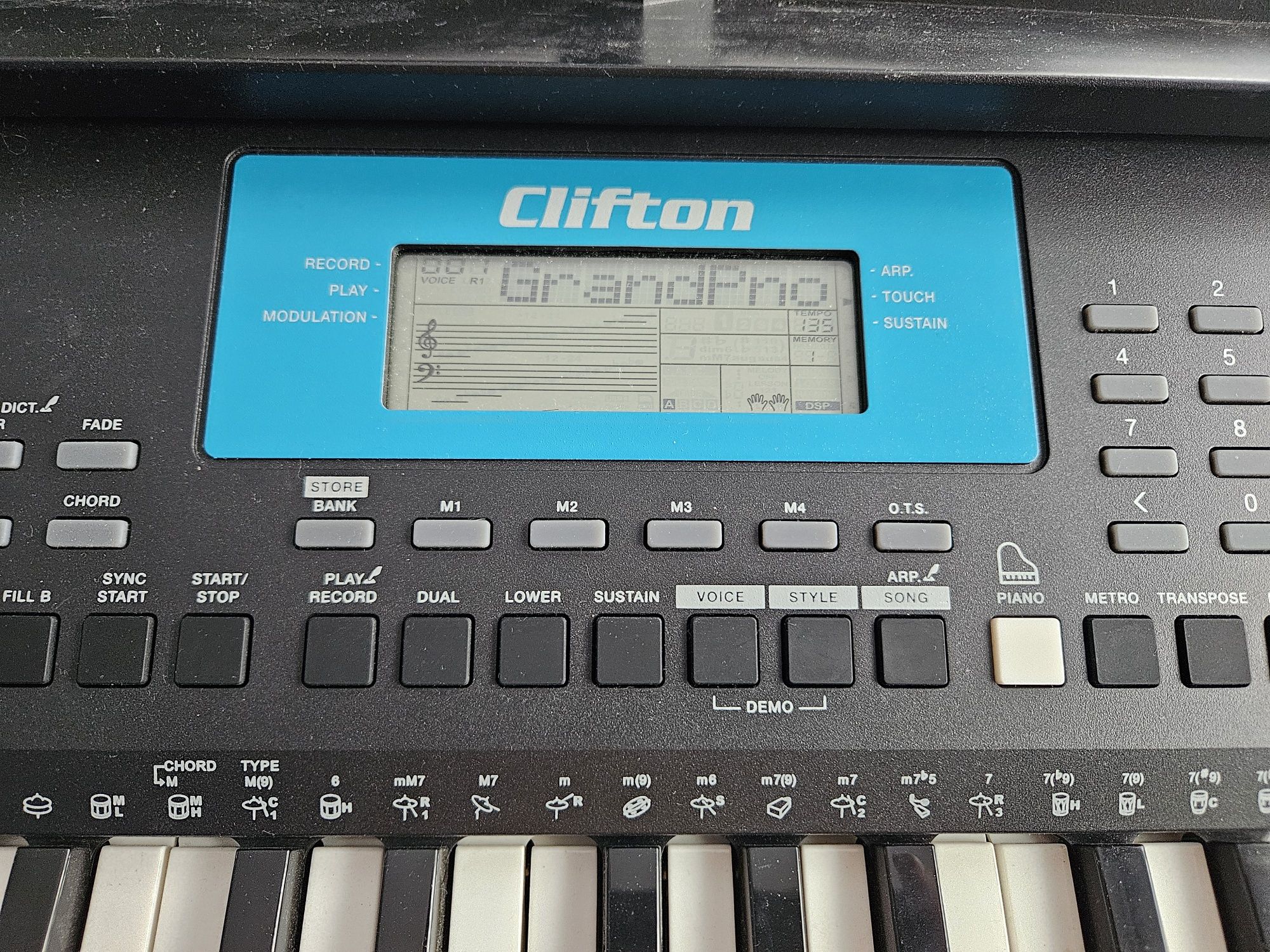 Keyboard/ Duże organy Clifton M211K