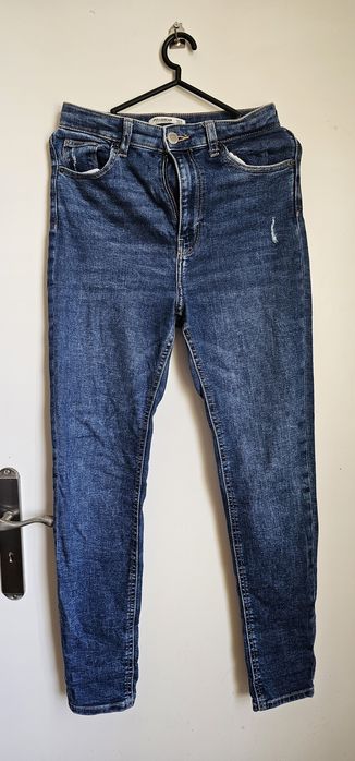 Conjunto de 4 pares de calças