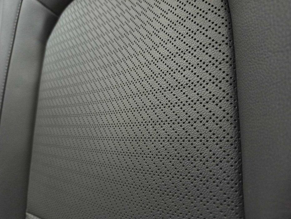 hyundai Kona ev салон сидения комплект подлокотник кресло сидіння