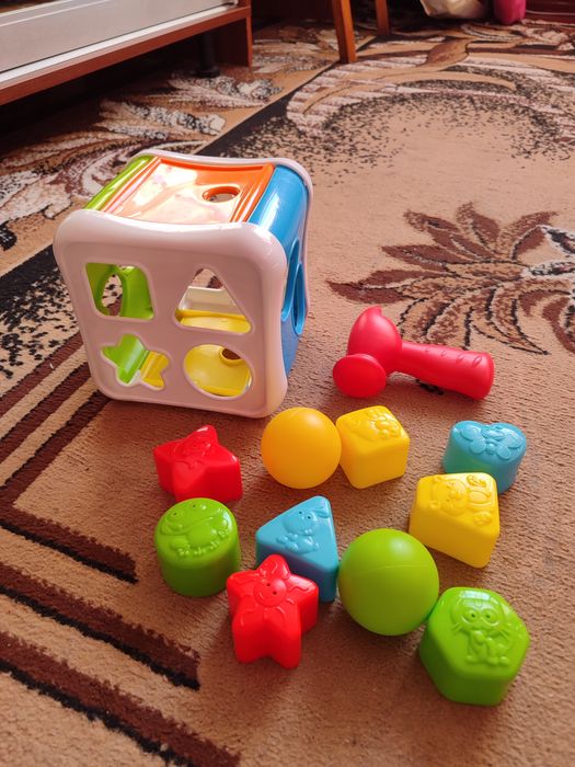 Развивающий сортер кубик