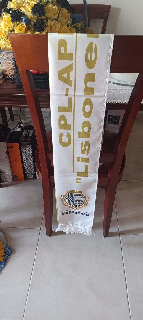 cachecol dos lisbonenses