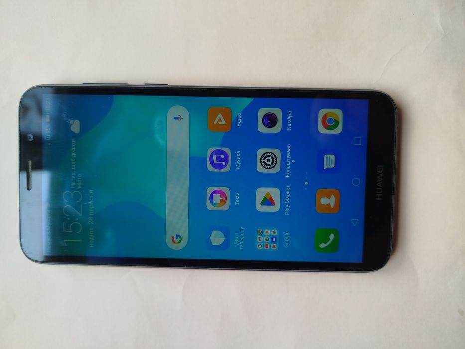 Смартфон Huawei Y6 2018