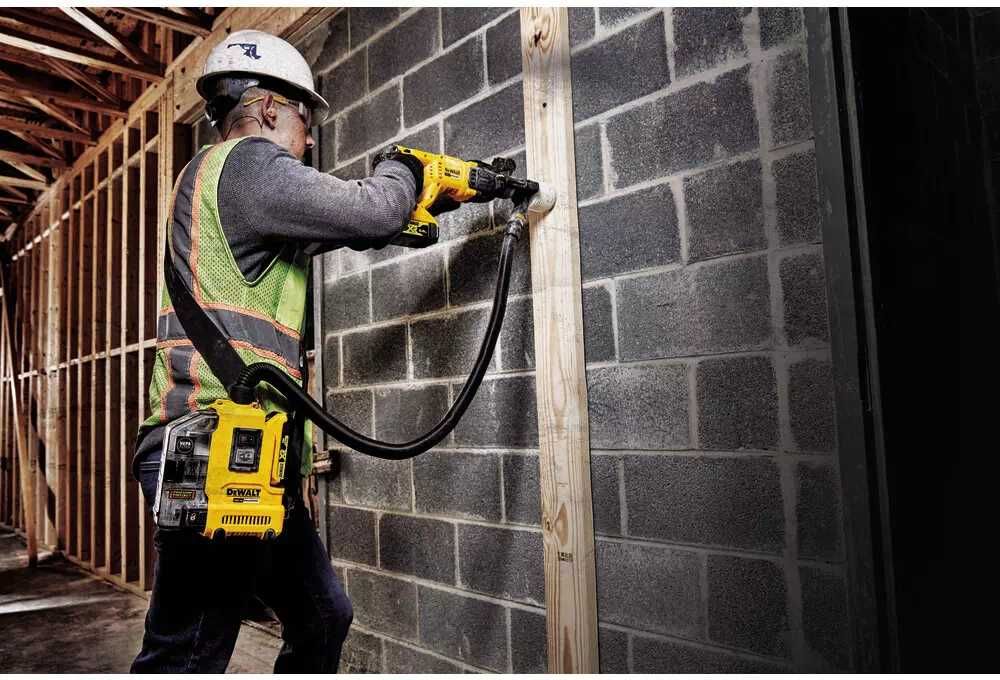 DeWALT DWH161 Пилосос акумуляторний безщітковий \ гарантия\18v