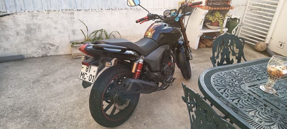 Keeway RKV 125 impecável