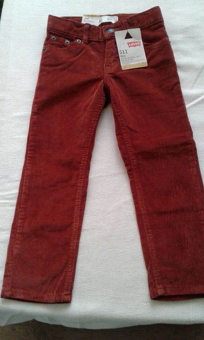 Вельветові джинси Levis, розмір 104