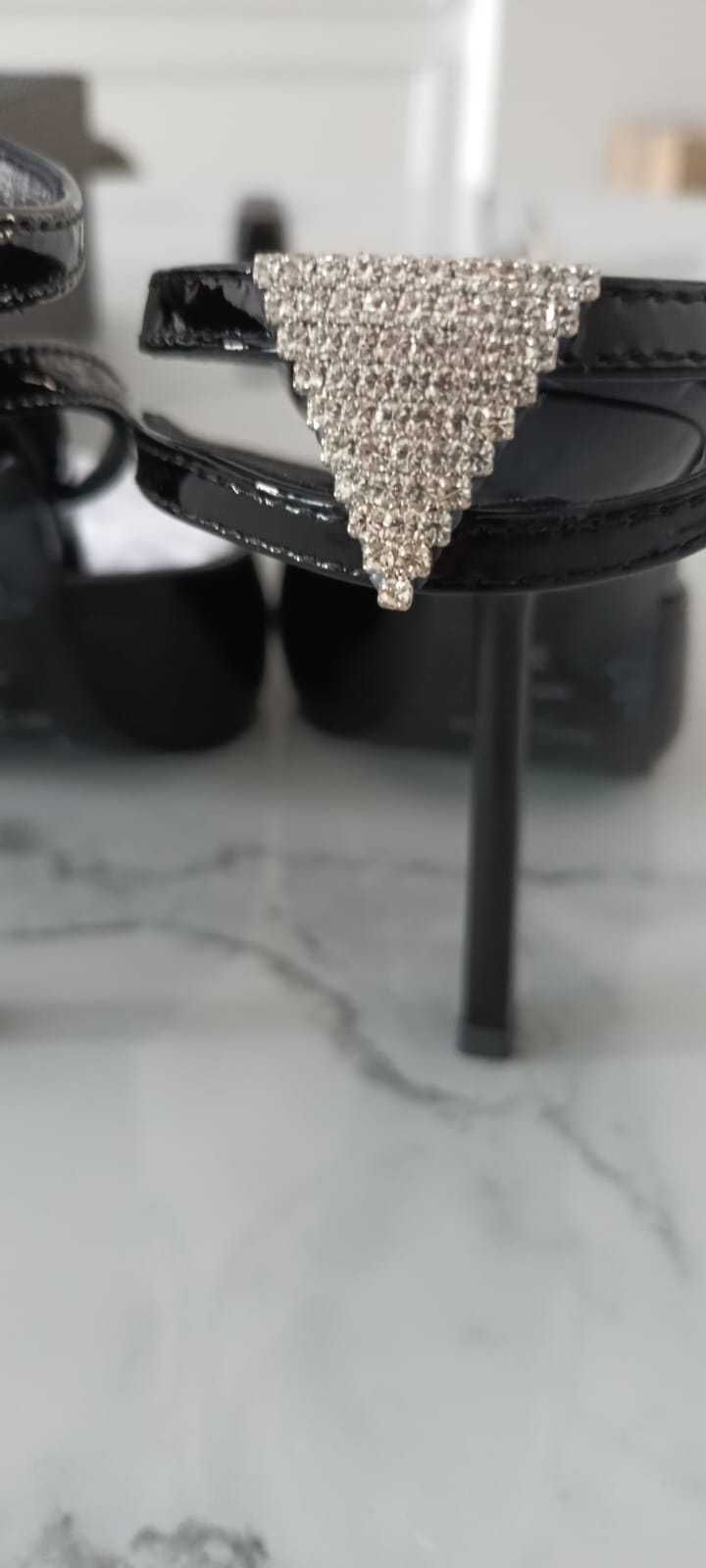 YSL Yves Saint Laurent  Anouk buty z kryształkami R. 37