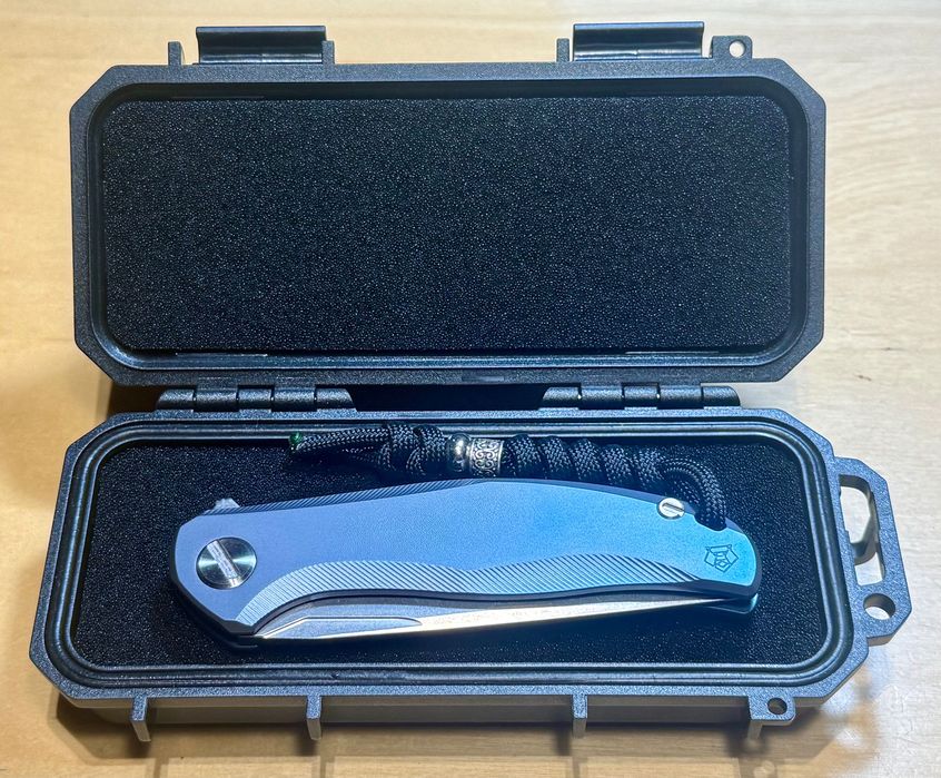 Nowy nóż składany firmy Jufule model Shirogorof Stellar Blue Tytan