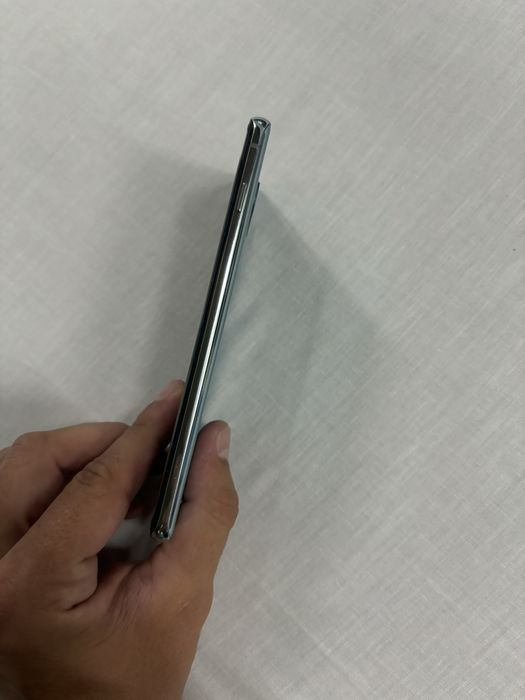 Samsung Galaxy S10 128GB | 4GB RAM