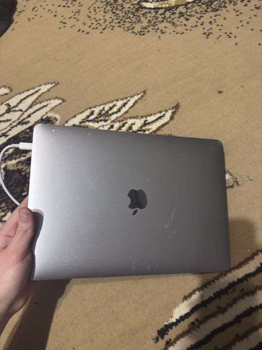 macbook pro m1 2020 13" 16/512