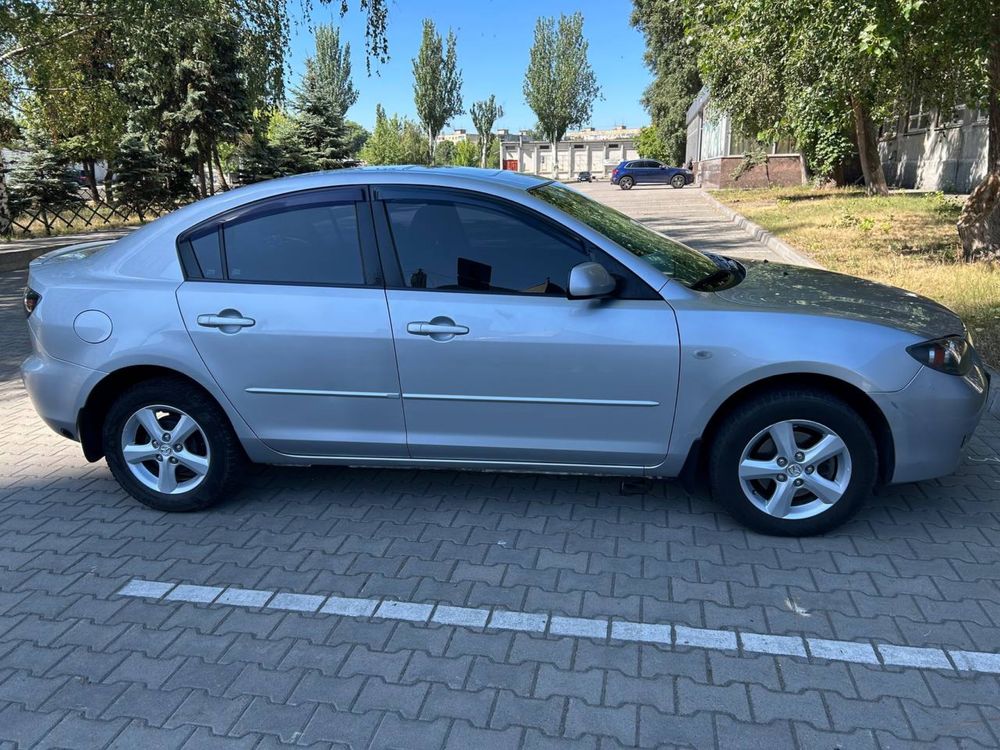Продам Mazda 3 bk