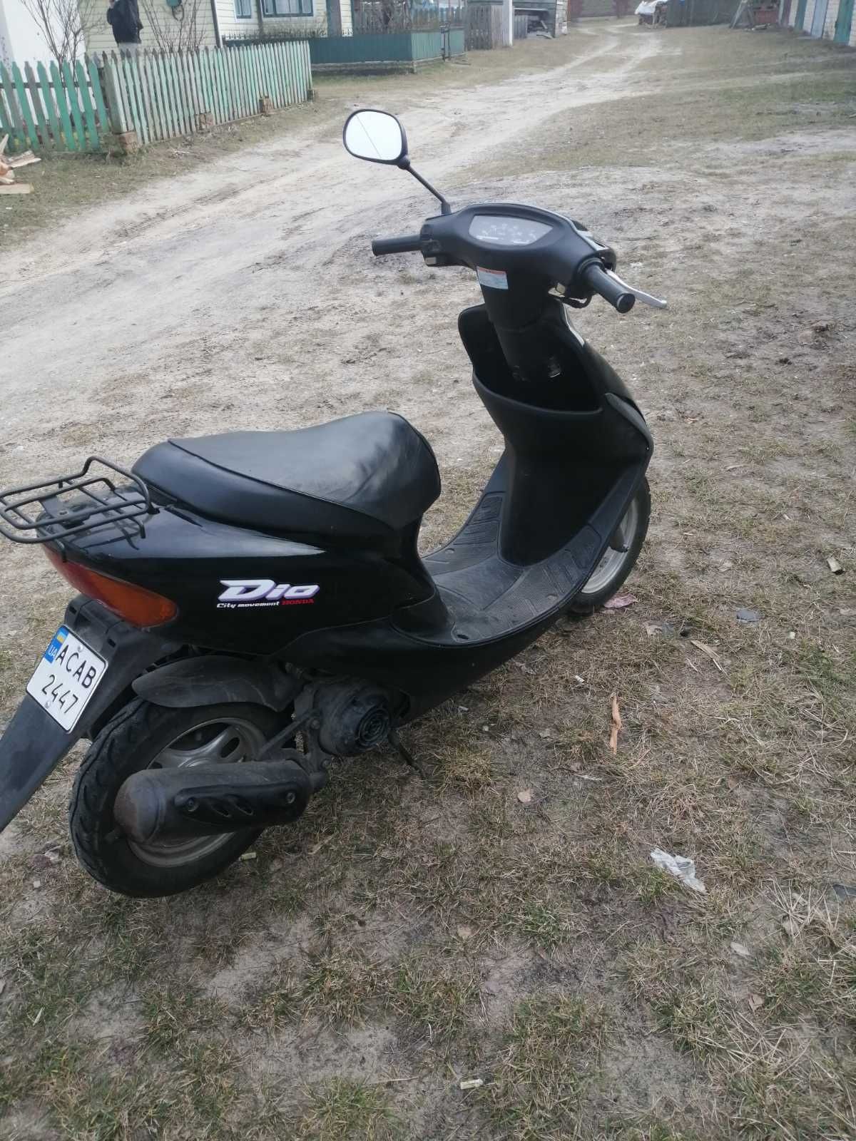 Скутер  HONDA Dio (city movement)