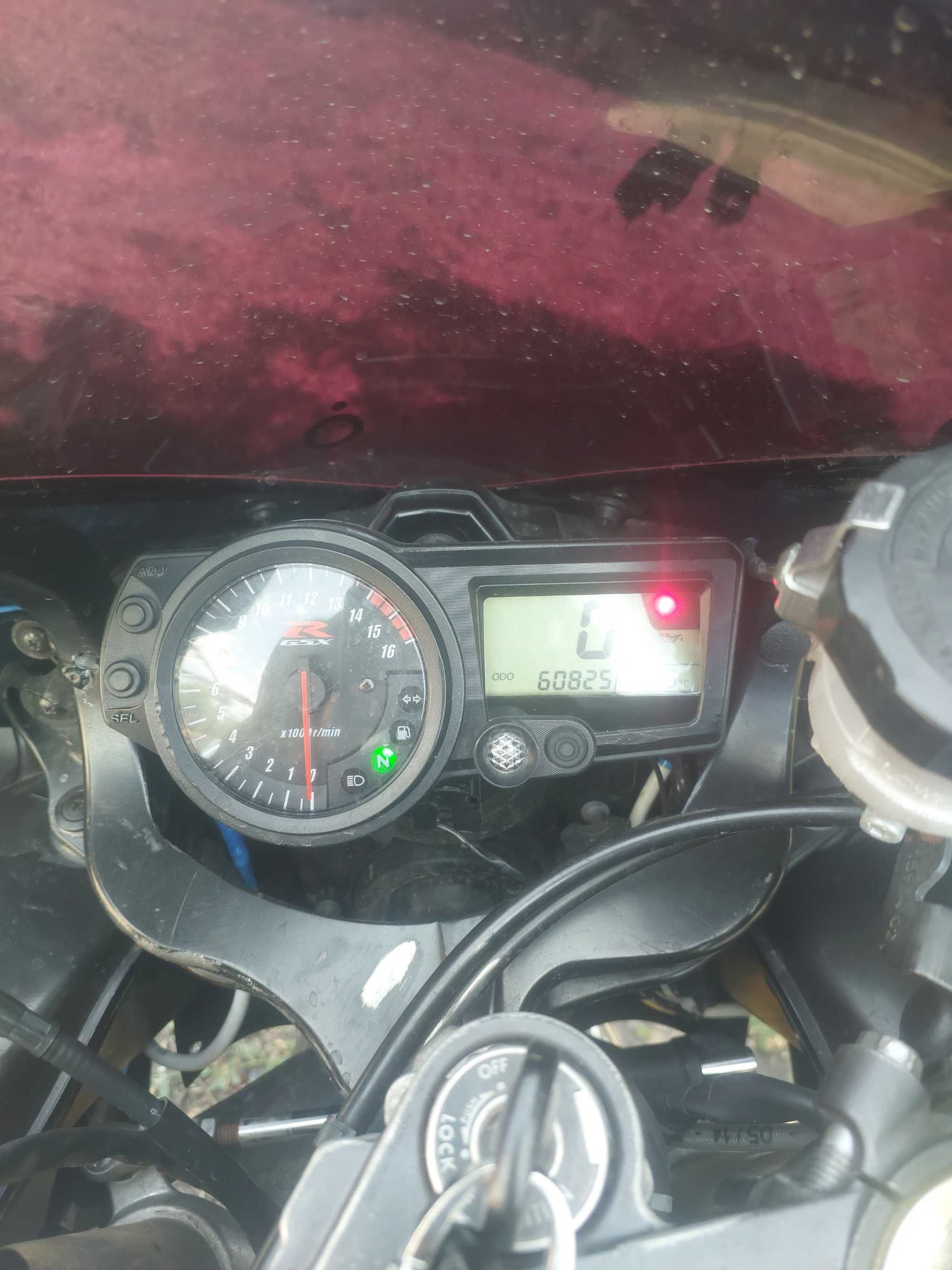 Suzuki GSX-R 750