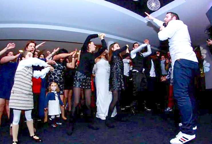 MUSICA AO VIVO e  DJ - ANIMAÇÃO PROFISSIONAL