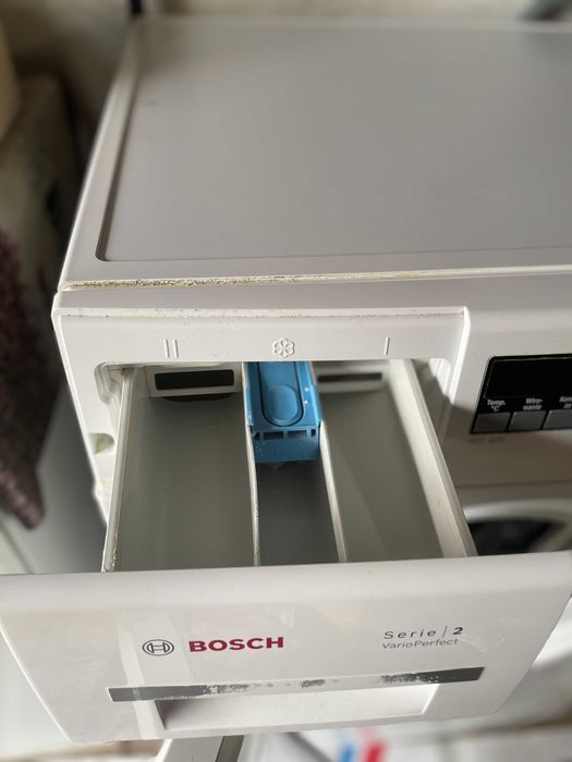 Пральна машина Bosch WAB2026 (проблема з баком)