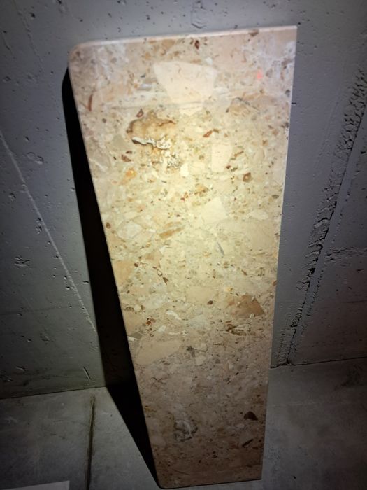 Parapet marmurowy używany 97/25 cm marmur kamień