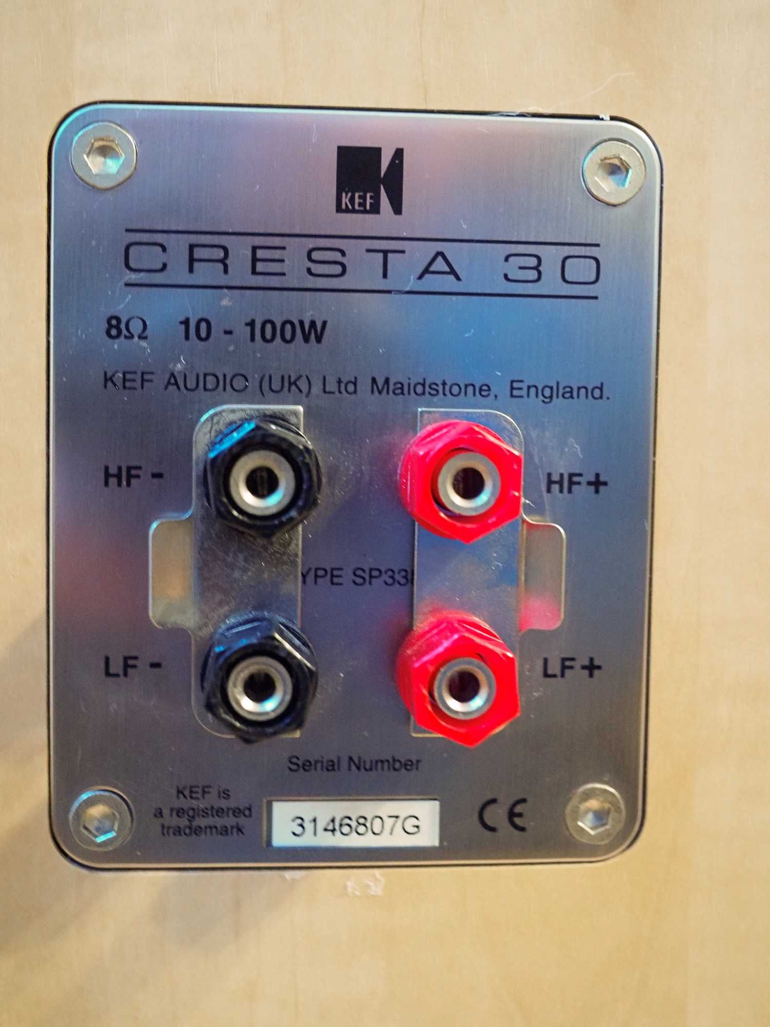 kolumny KEF Cresta 30