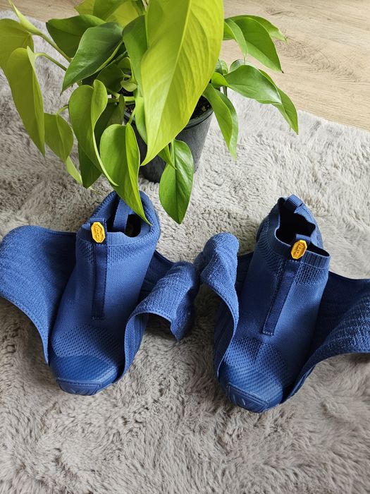Vibram furoshiki 43
