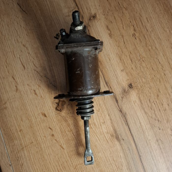Forschnit elektromagnez stary typ