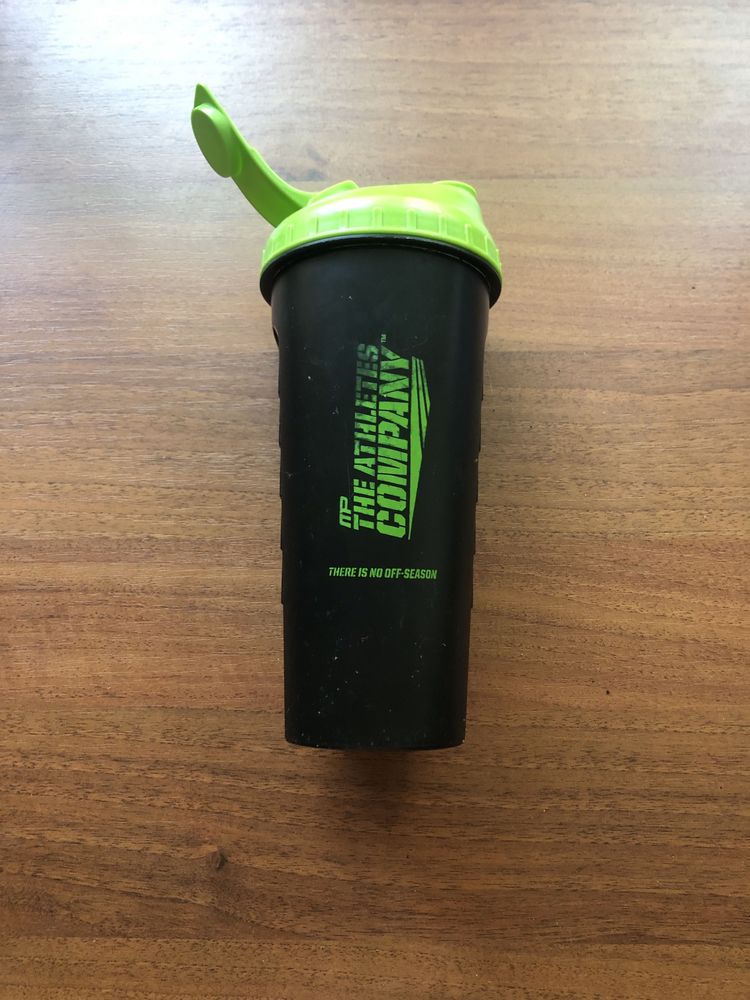 Шейкер спортивний Muscle Pharm