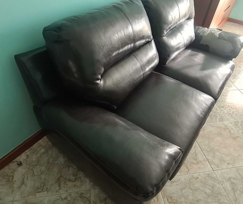 Sofá com 2 lugares 2.10m