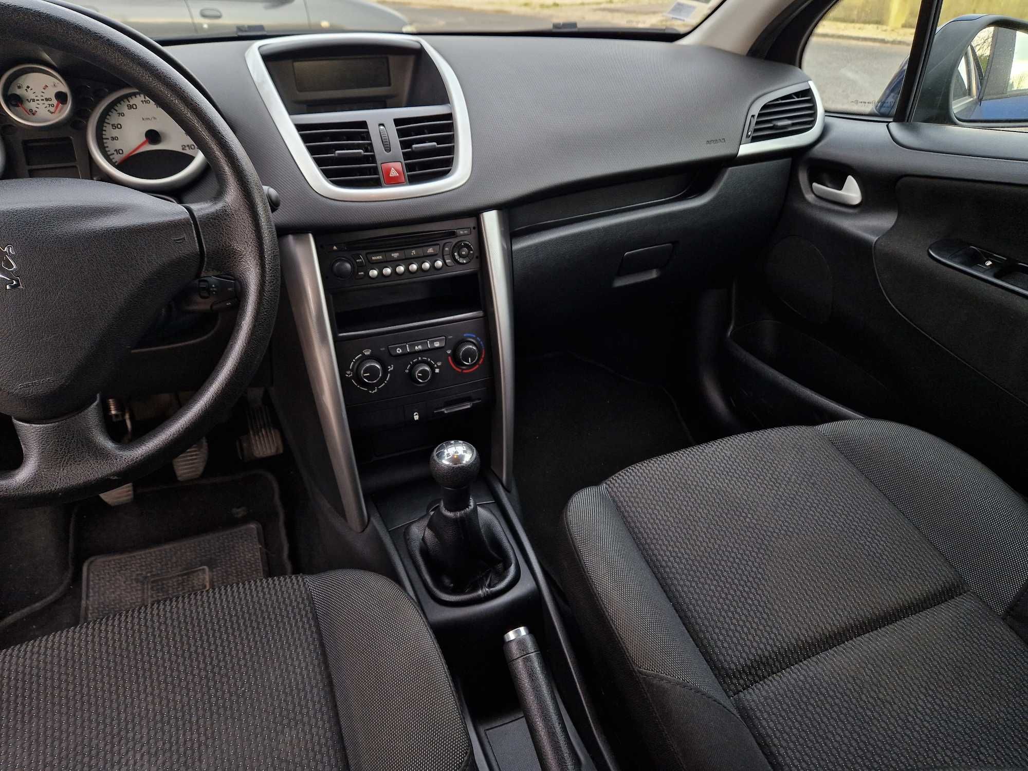 Peugeot 207 1.4 VTi, 95cv