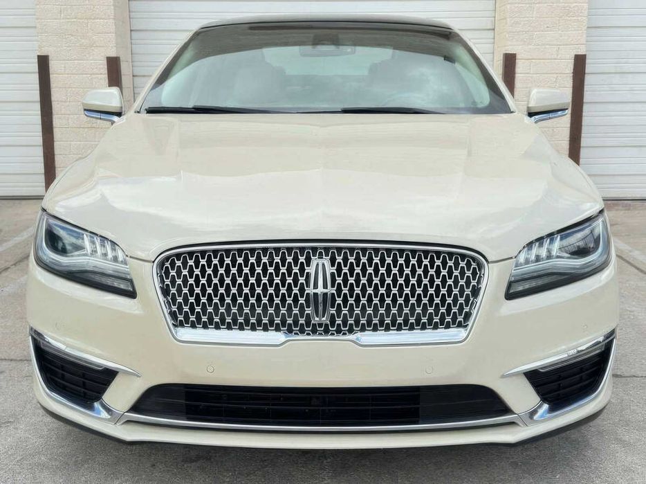 Lincoln MKZ Hybrid Reserve      2018
