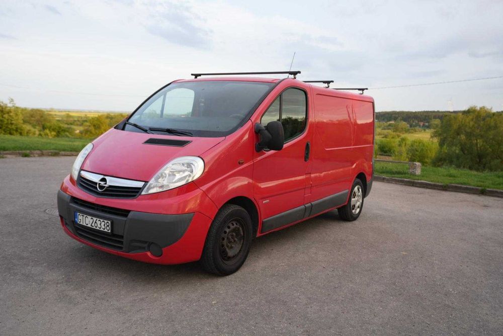 Sprzedam Opel Vivaro  2.0 2007