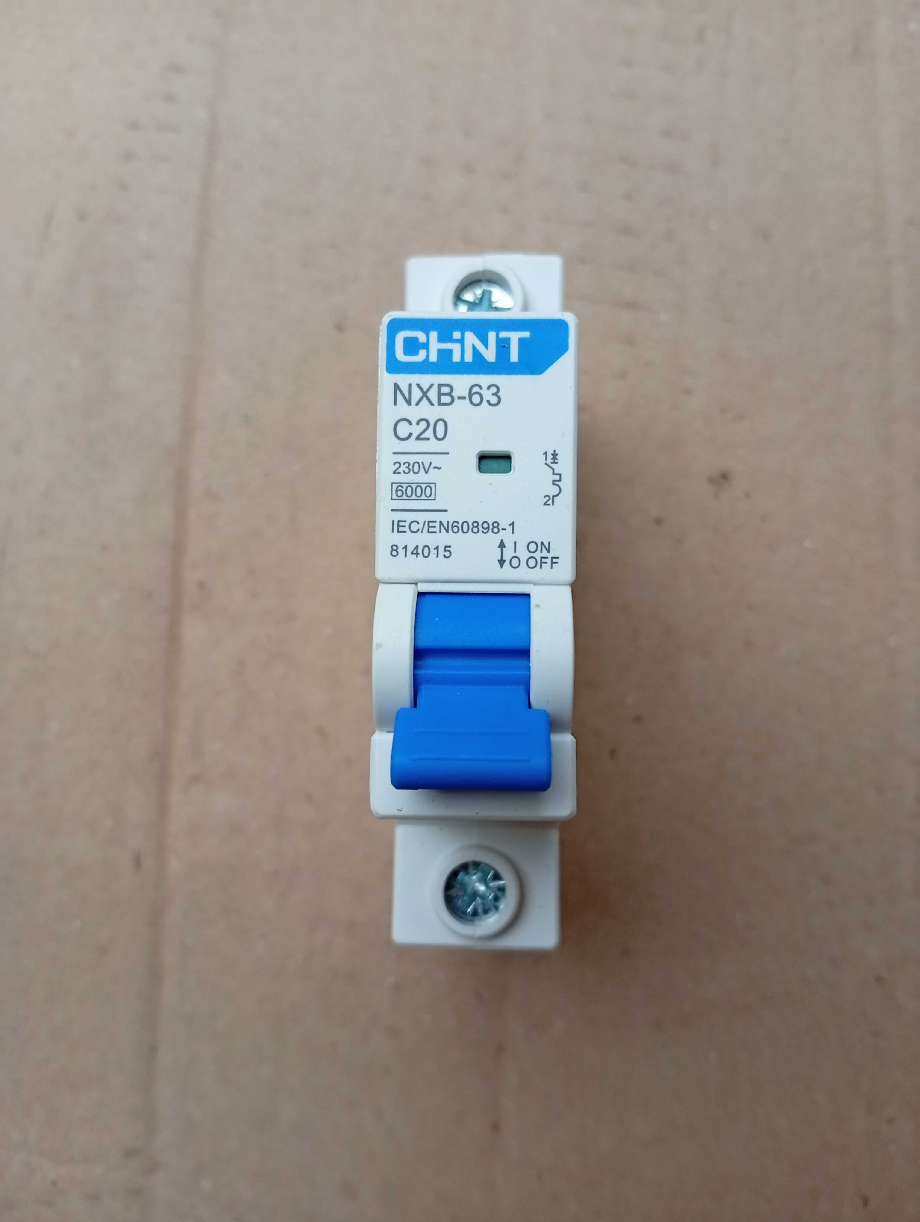 Автоматичний запобіжник CHINT NXB-63 1P C20