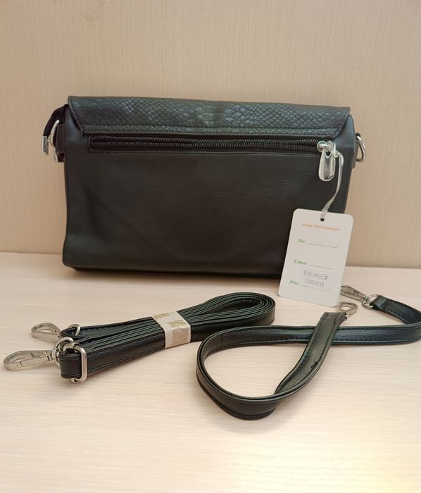 Жіночий клатч, кожана сумка