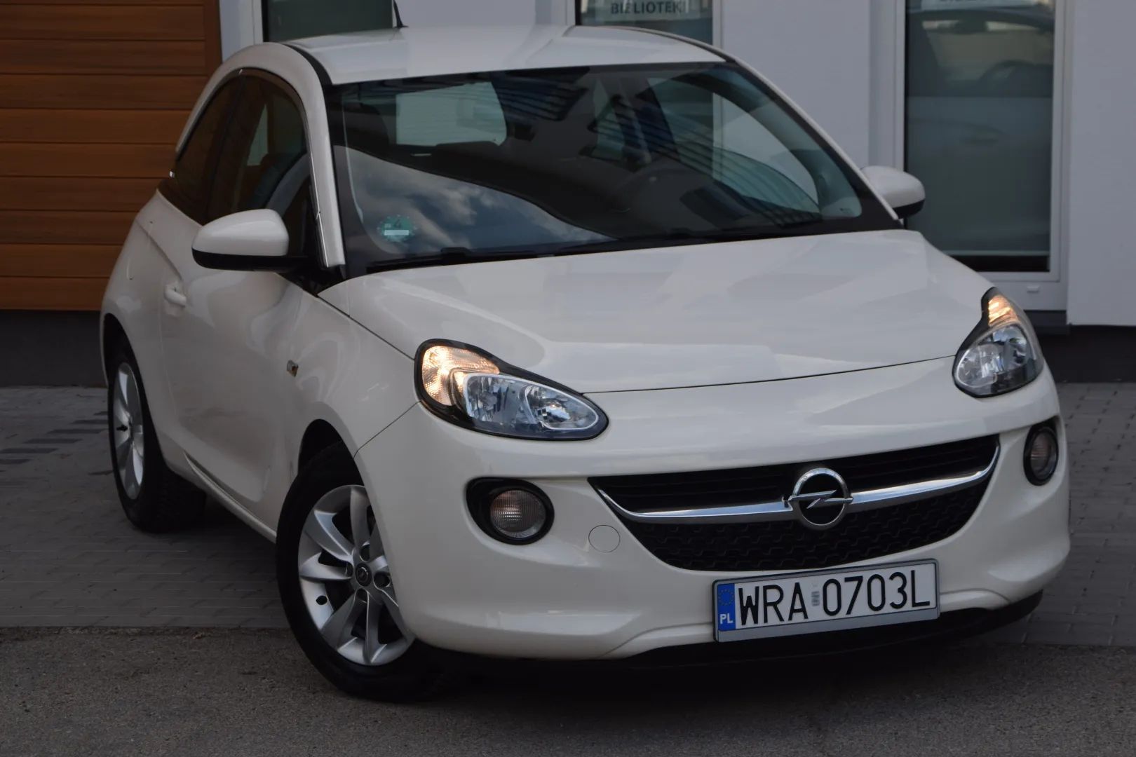 Opel Adam 1.2B 70KM ~Klima~City~Tempomat~Parktronik~Opony wielosezon 24r