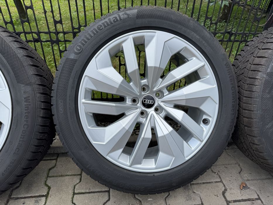 Koła zimowe Audi Q7 SQ7 255/50R20 Continental 2022r 8mm s-line 4KE