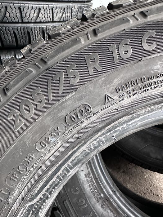 Мішелін 2023 рік Всесезонні на спарку Крафтер Спрінтер Мастер