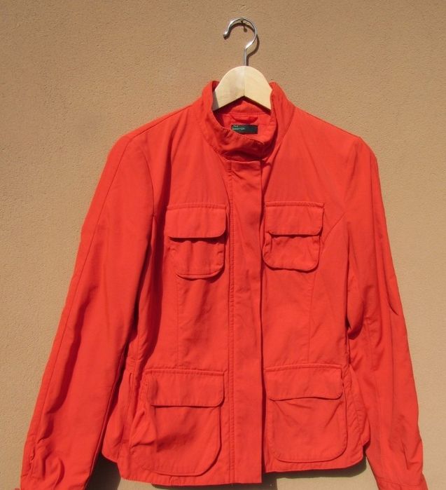 Куртка United color of Benneton (розмір М)