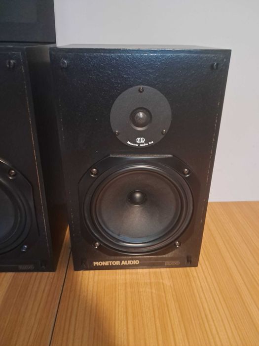 Kolumny Monitor Audio R100