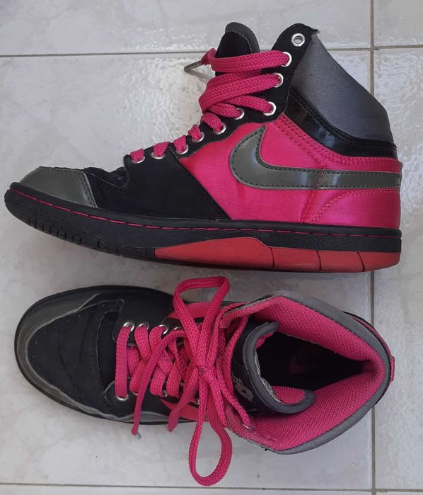 Nike Botas, quentes e confortáveis