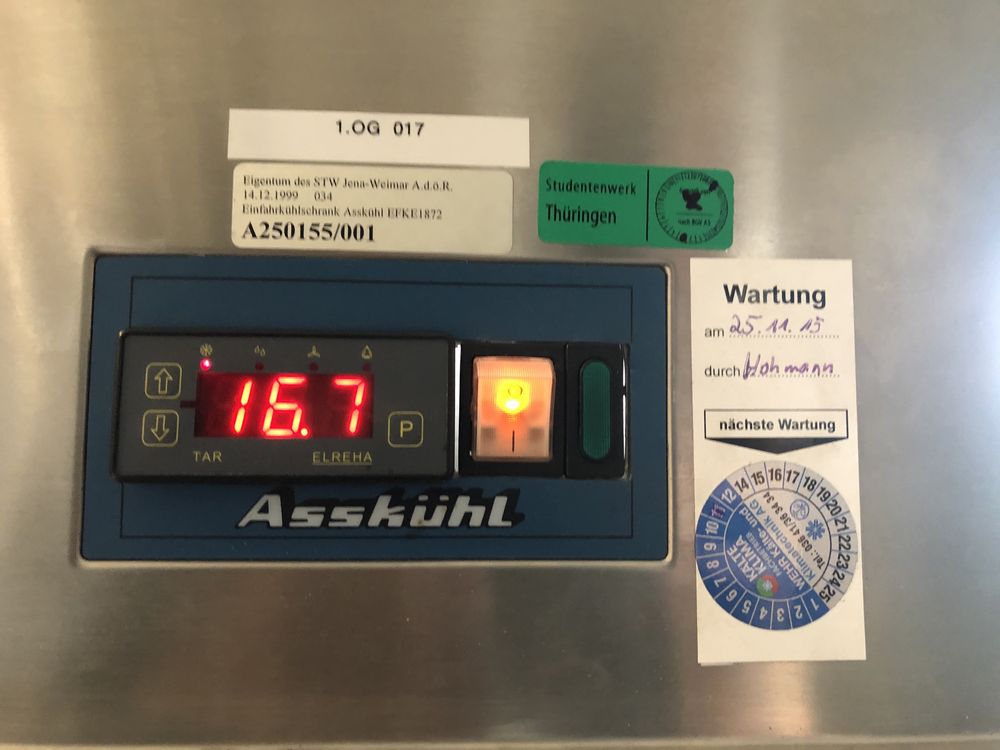 професійний холодильний шкаф ASSKÜHL (Germany)