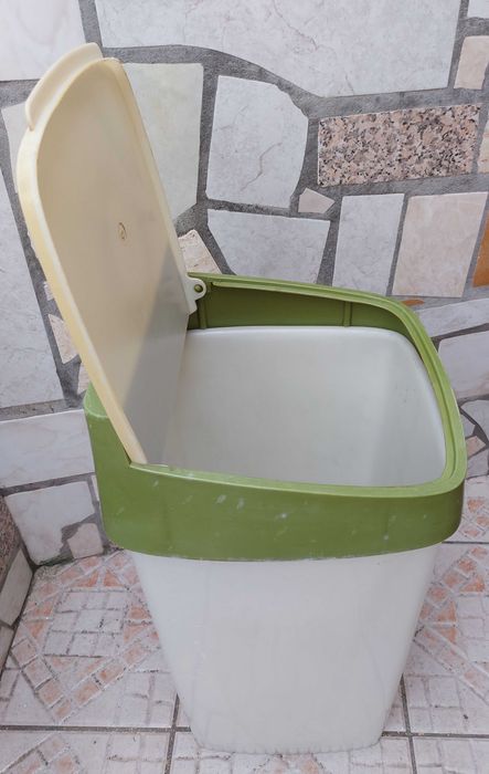 Container / Trash Can / Laundry Basket64285169115266121