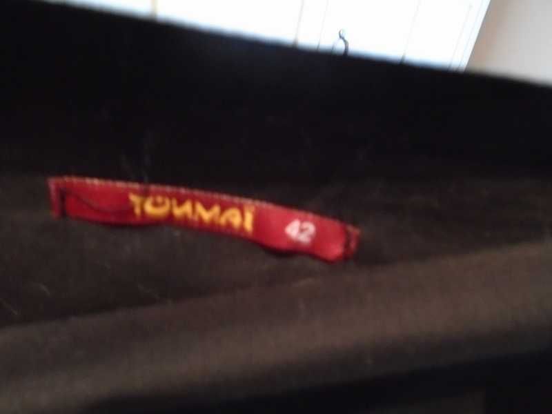 Calças pretas modelo balão