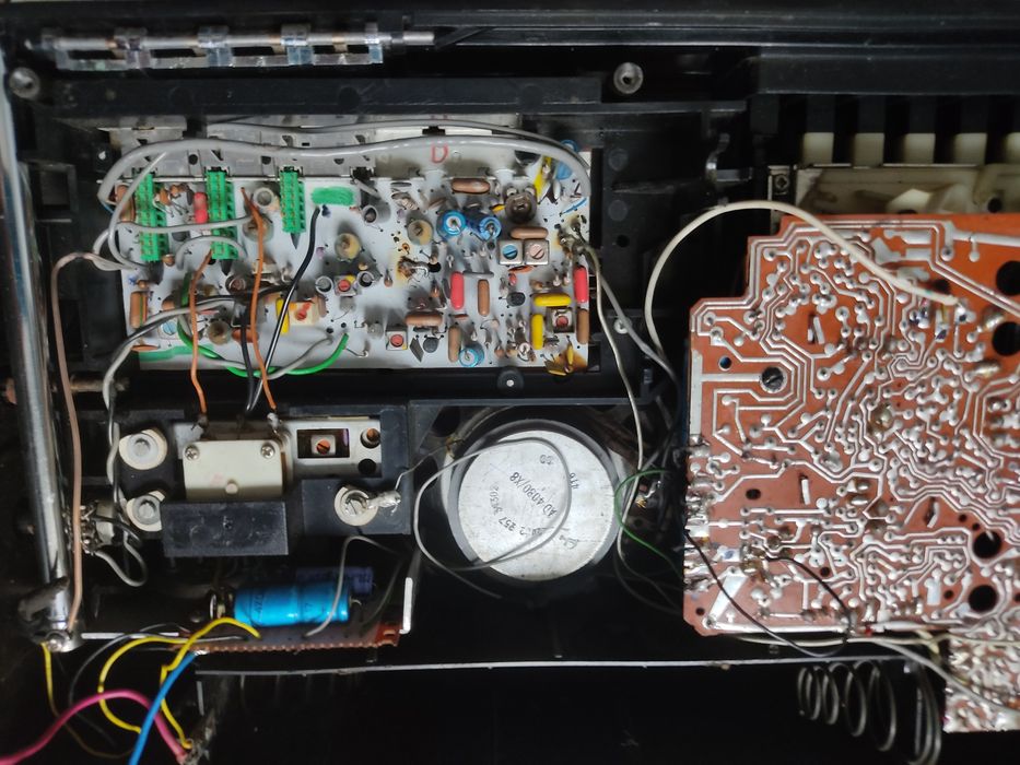 платы комплектующие от приемника Филипс