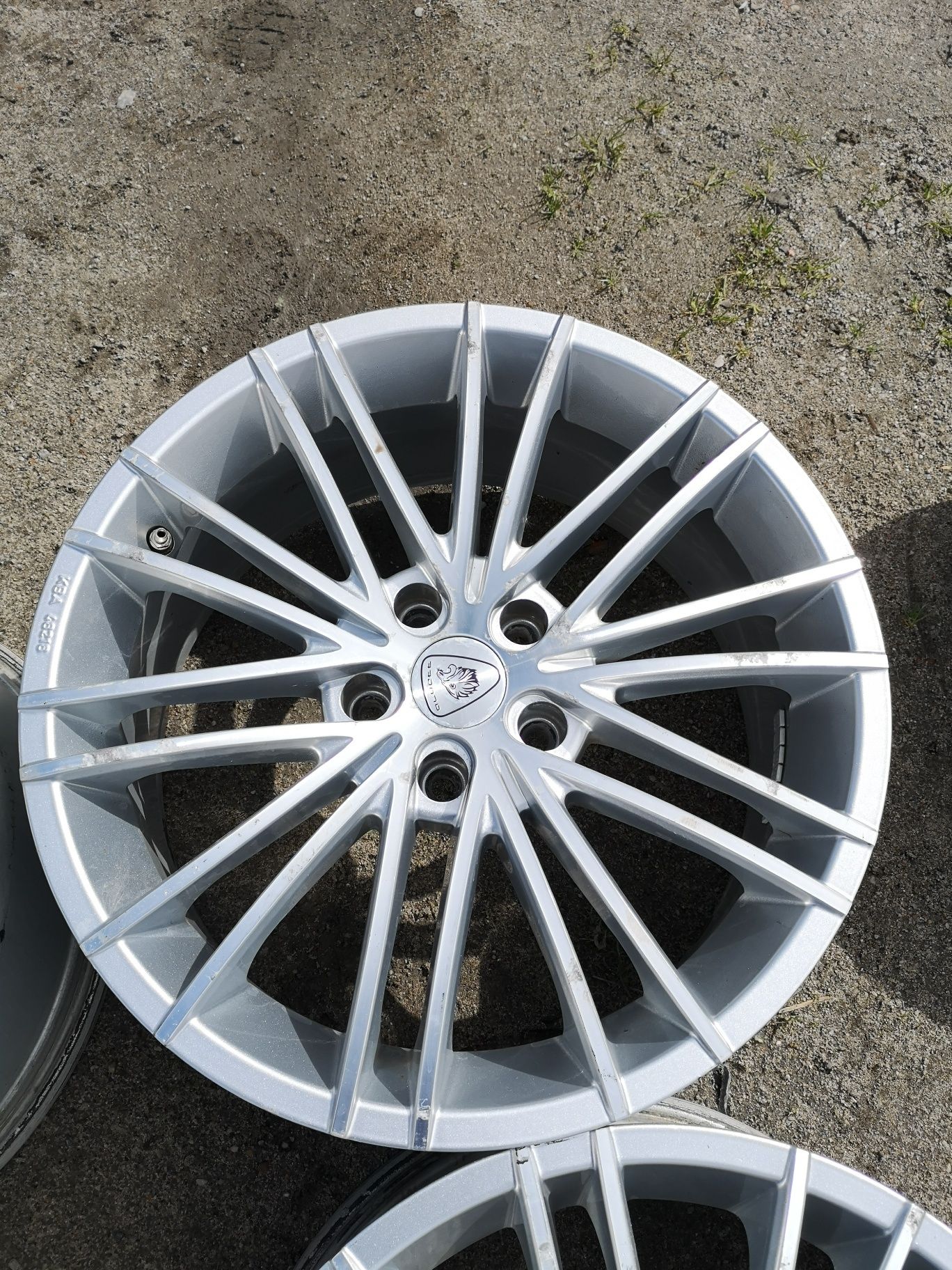 Felgi aluminiowe 5x112 18x8j et35 Audi VW Skoda Mercedes