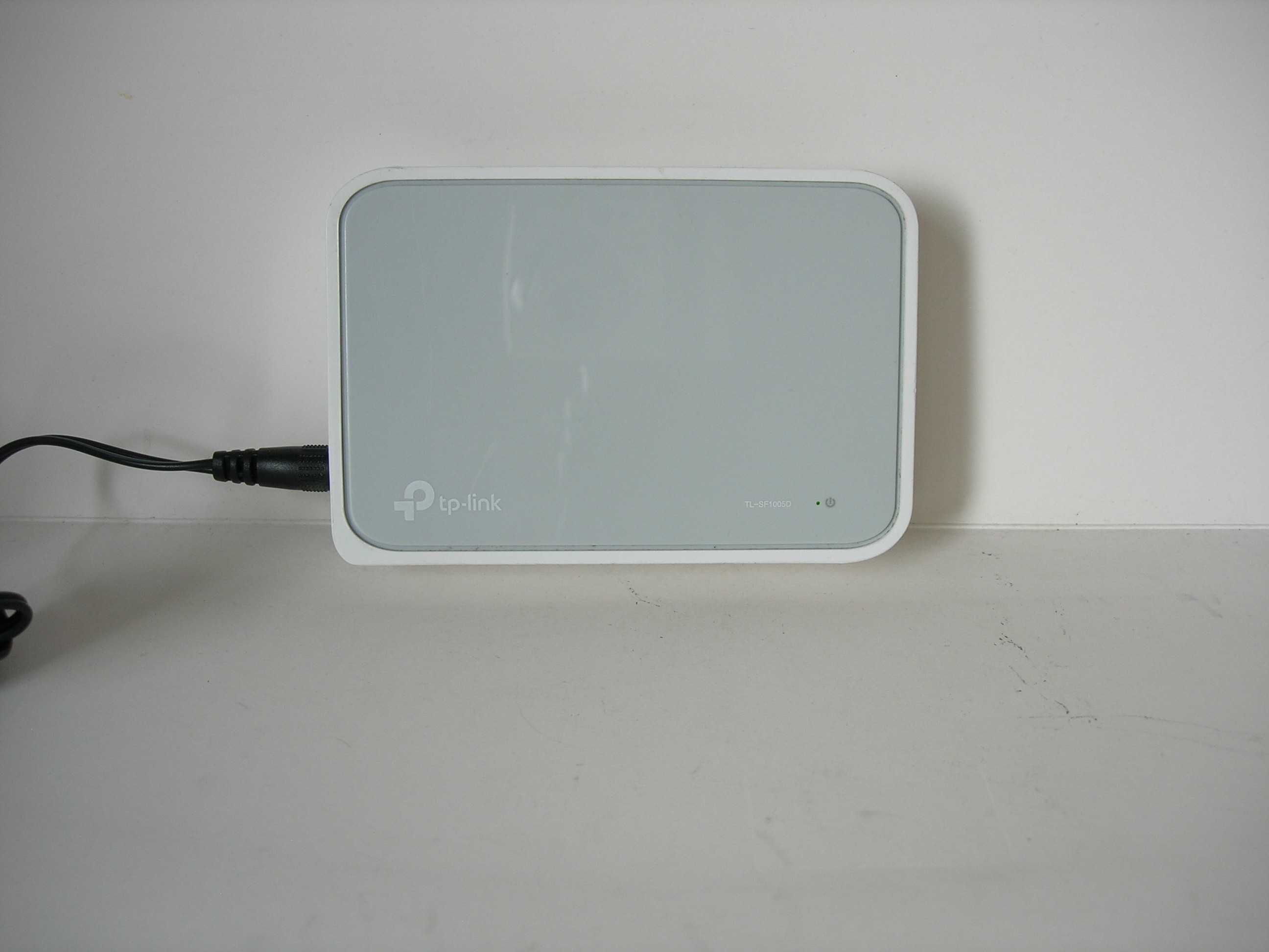 Switch TP-Link TL-SF1005D 5 portów stan bdb+