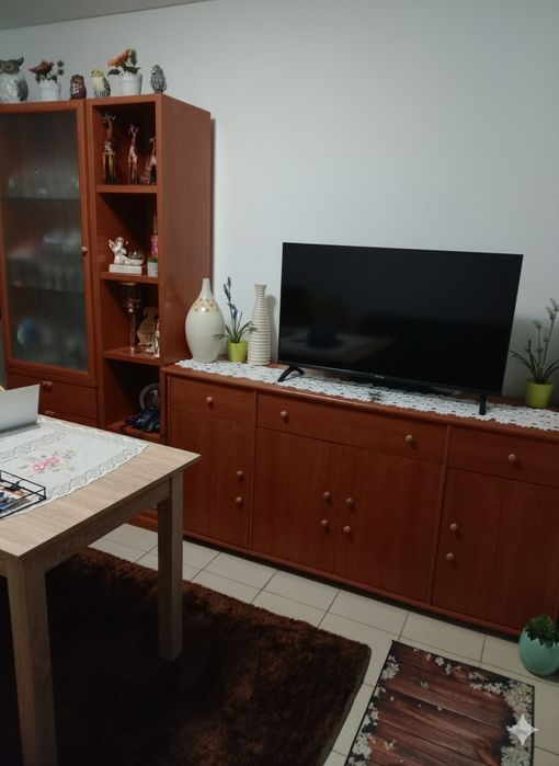 Conjunto de 3 peças aparador+estante+cristaleira em ótimo estado