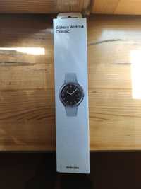Смарт годинник SamsungGalaxy Watch4 Classik