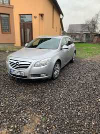 Продам Opel insignia