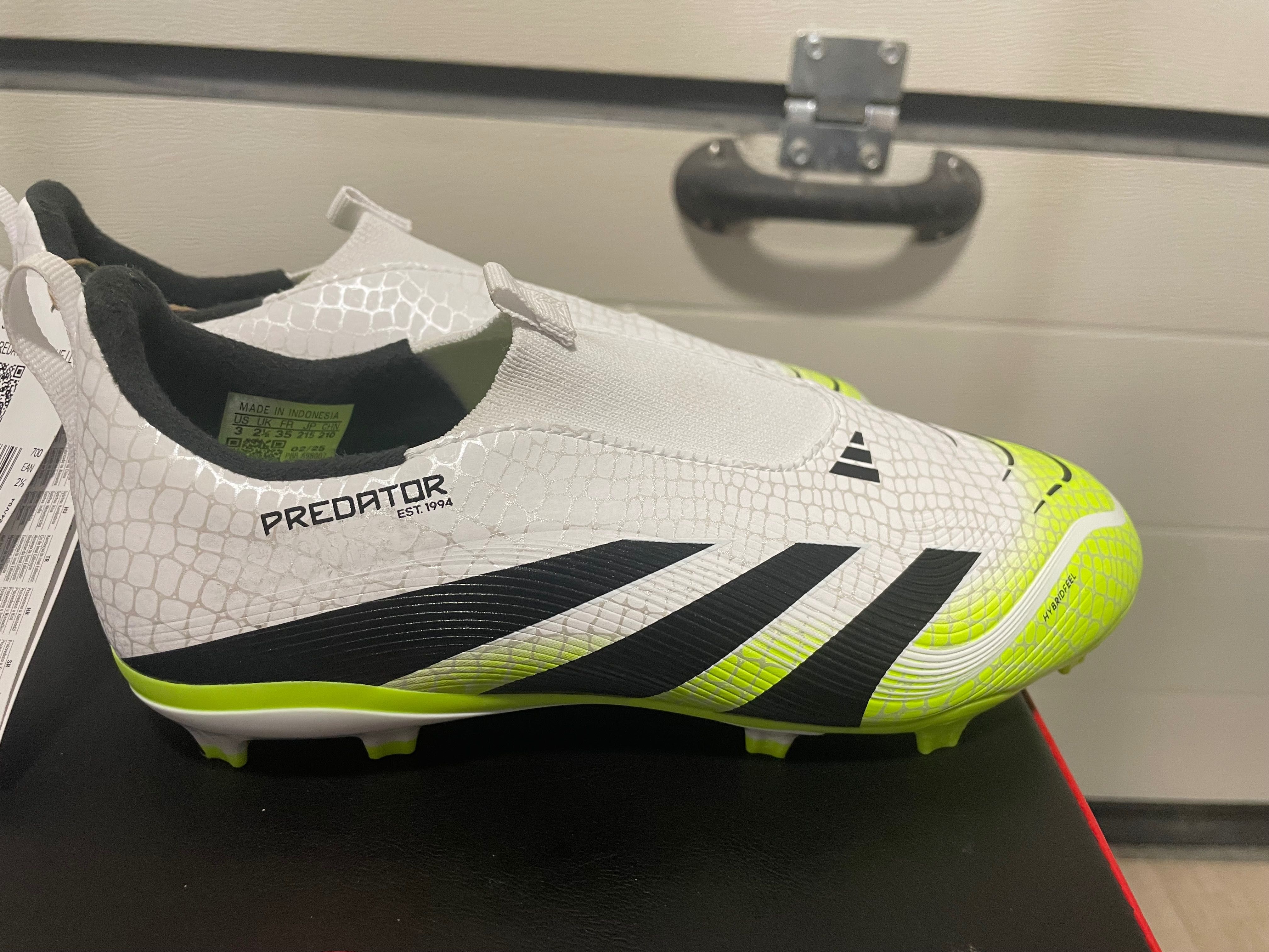 Nowe Predator Junior