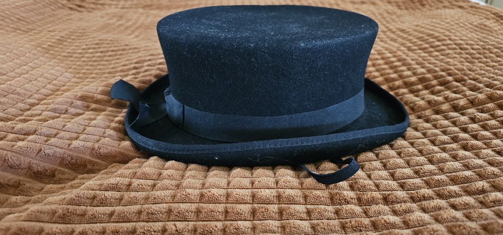 Cylinder ujeżdżeniowy Elt Paris 57